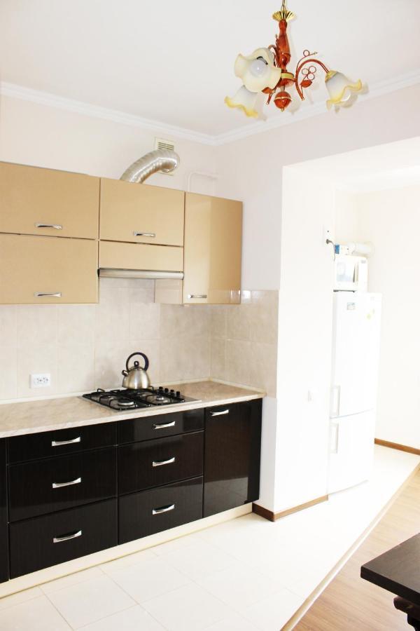 Центр Міста Однокімнатна Новобудова Apartment Lutsk Exterior photo
